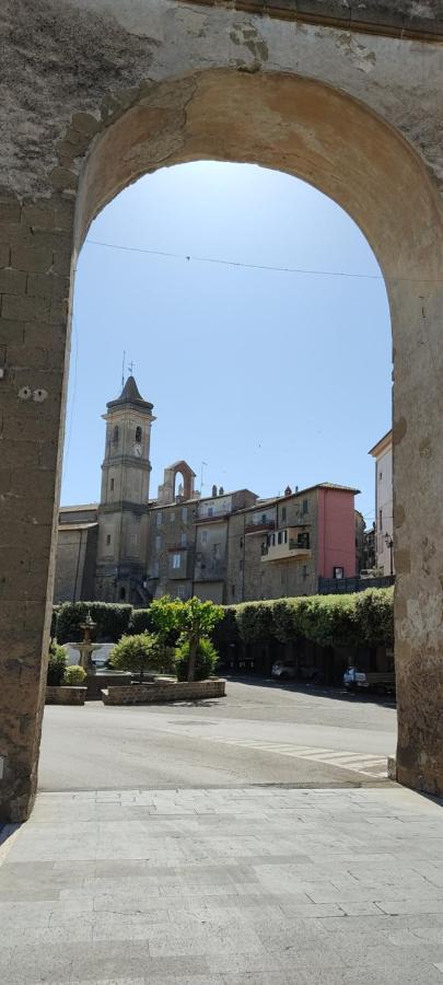 La Chascona Di Farnese Casa Di Tufo Nel Borgo Apartment Exterior photo
