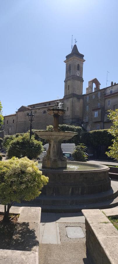 La Chascona Di Farnese Casa Di Tufo Nel Borgo Apartment Exterior photo